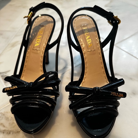 Prada Black Leather Sandals heels - Picture 1 of 3